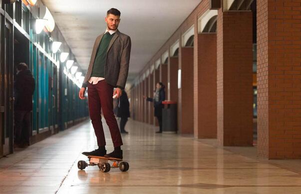 To be more exact, Airwheel M3 wireless remote control skateboard provides a platform for Marshall to display his creation and imagination.